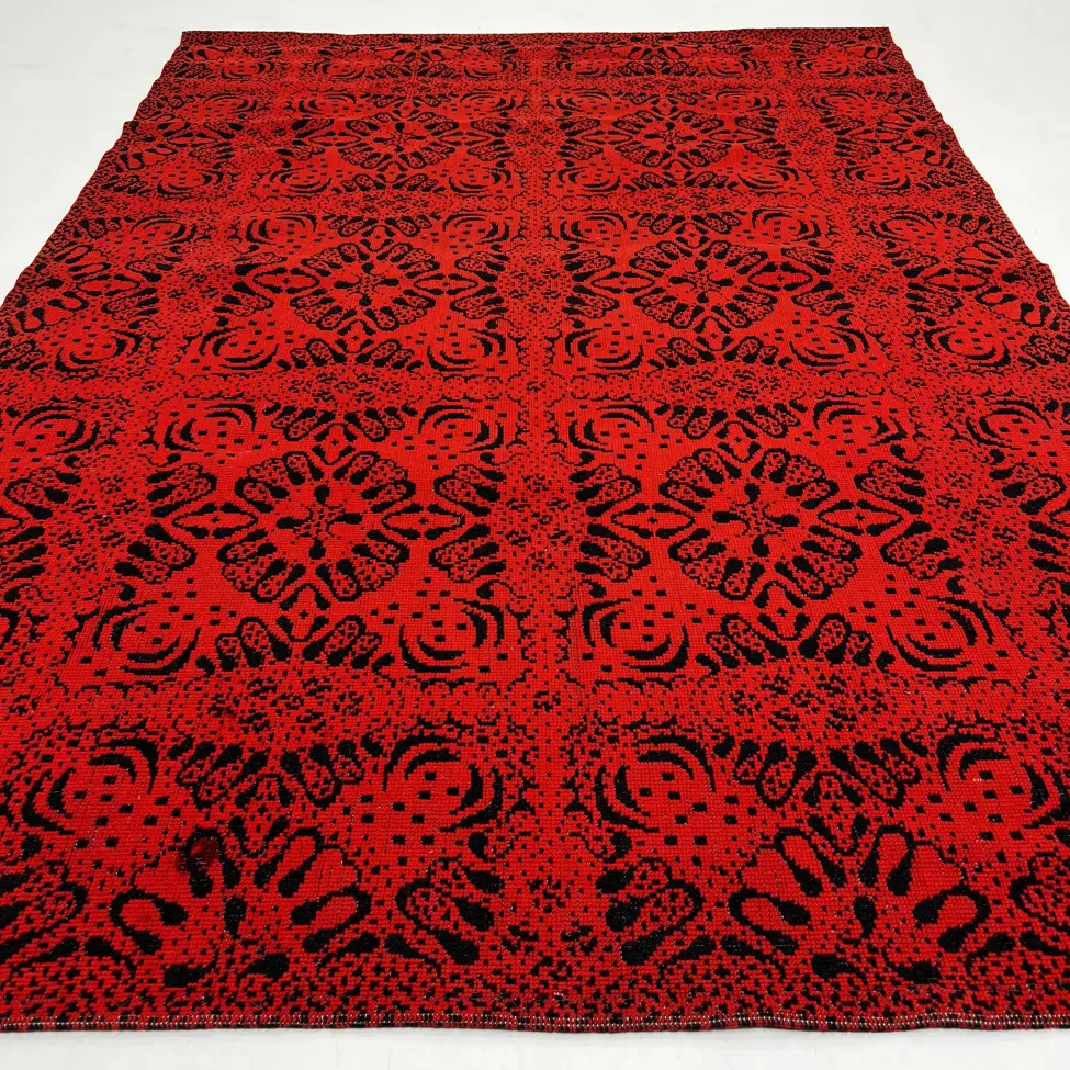 BZ0155 kilimas 185x265 cm 120 1 Vilnonis kilimas ryškios raudonos spalvos su juodomis detalėmis iš Turkijos 185x265x2 cm