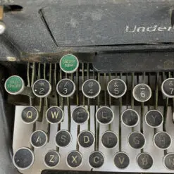 „Underwood” rašomoji mašinėlė 40x51x25 cm