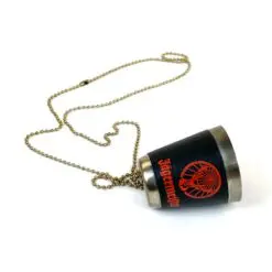 Metalinė pakabinama Jägermeister taurelė su eko oda 30 ml 3,7×3,7×4,3 cm