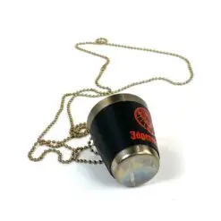 Metalinė pakabinama Jägermeister taurelė su eko oda 30 ml 3,7×3,7×4,3 cm