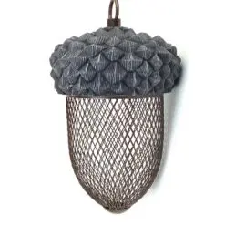 Pakabinama paukščių lesykla „Gilė” 13x13x22 cm