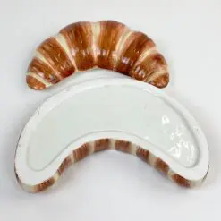 Keramikinė dėžutė „Kruasanas” 13,5×18,5×6,5 cm