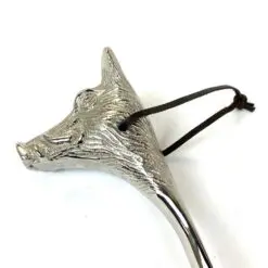 Aliumininis batų šaukštas su šerno galvos figūra – rankena 54,5x6x8,5 cm