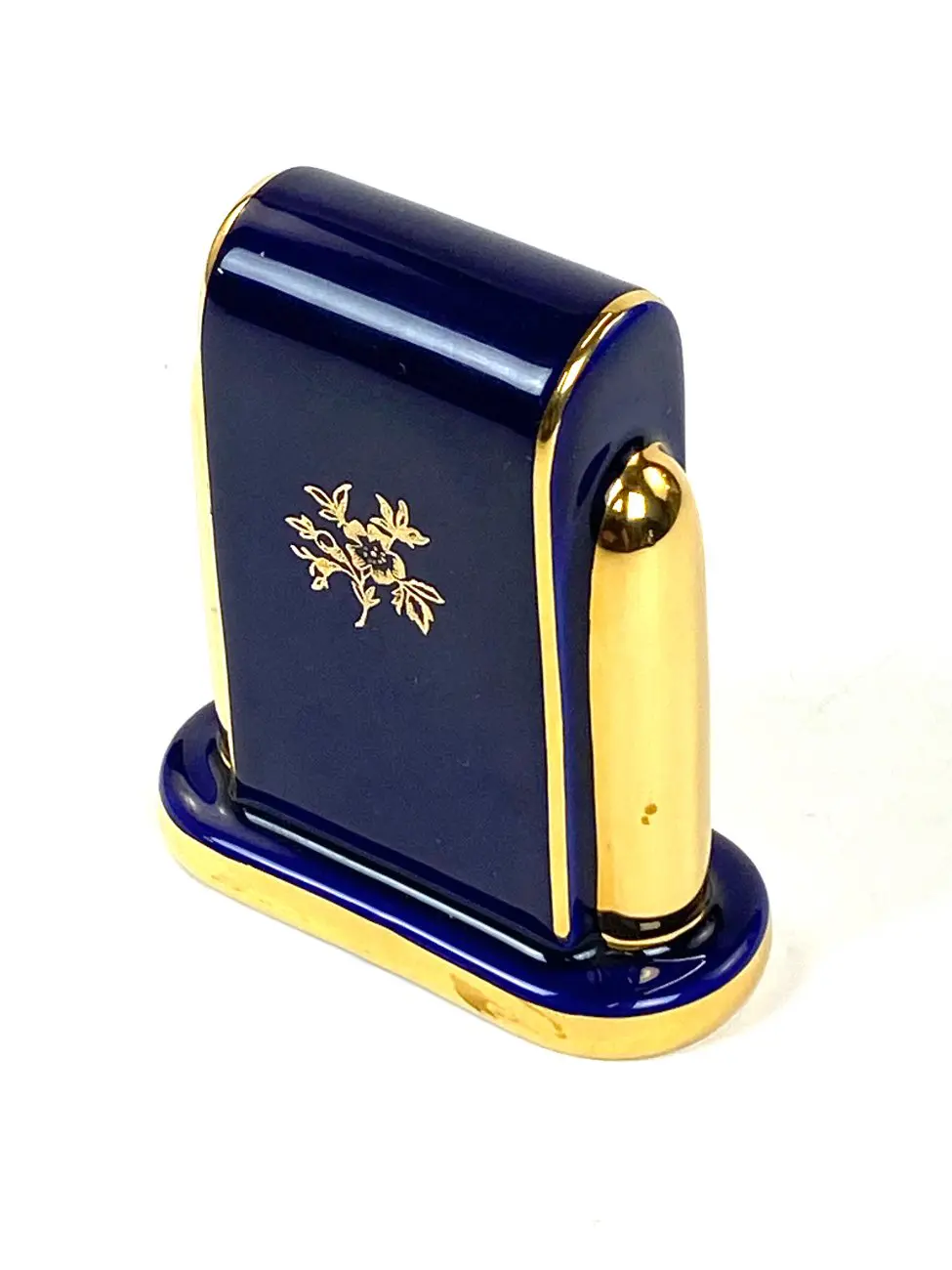 HB0780-pastatomi-laikrodziai-9 Staiger stalinis kvarcinis laikrodis porcelianiniame Legle Limoges rėme 3,5×7,5×8,5 cm