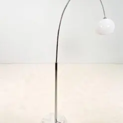 Metalinis arkos formos reguliuojamas toršeras marmuriniu pagrindu ir plastikiniu gaubtu 38x180x172(+31) cm