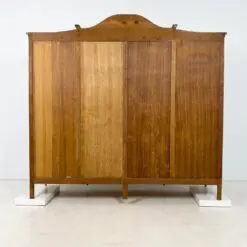 Ąžuolinė rokoko stiliaus keturių durų rūbų spinta 66x221x214 cm