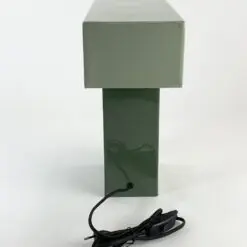 Modernus metalinis žalių atspalvių T formos stalinis šviestuvas 15,5x32x35 cm