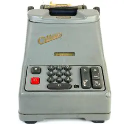 Švediškas vintažinis „Odhner” elektrinis skaičiavimo aparatas 38,5x21x18 cm