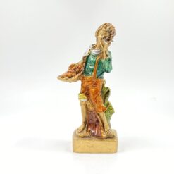Keramikinė vaiko su vaisių dubeniu statula 7x8,5x24 cm