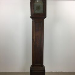 XVIII amžiaus pastatomas švytuoklinis laikrodis