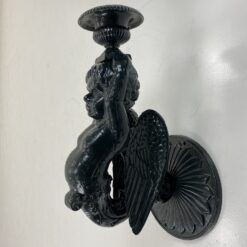 sieninė metalinėžvakidė su angelo skulptūra