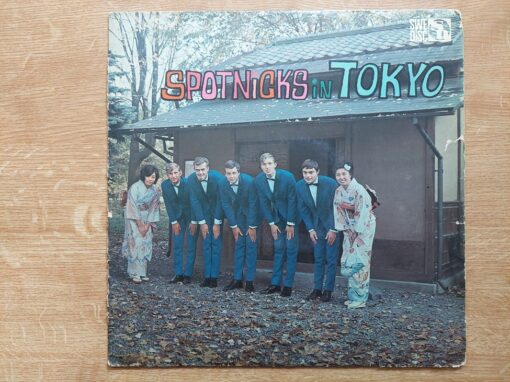 Spotnicks – 1966 – Spotnicks In Tokyo