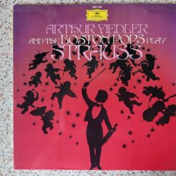 Arthur Fiedler And The Boston Pops – 1976 – Play Strauss