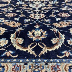 Rankų darbo kilimas “Nain” 300×400 cm