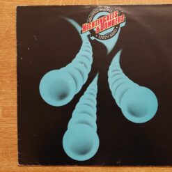 Manfred Mann’s Earth Band – 1977 – Nightingales & Bombers