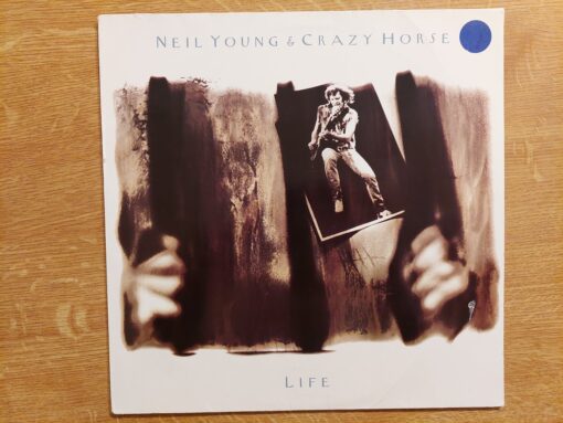 Neil Young & Crazy Horse – 1987 – Life