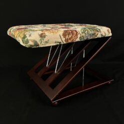 Siuvinėjimo staliukas 35x46x37 cm