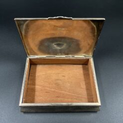 Sidabrinė dėžutė cigarams 10×14 cm