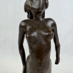 Moters skulptūra 10x12x36 cm