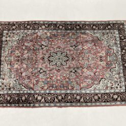 Persiškas šilkinis rankų darbo kilimas 90×150 cm