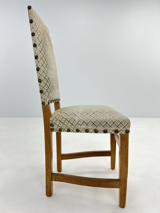 Ąžuolinės kėdės 8 vnt. 42x45x103 cm po 45 €