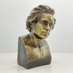 Ludwig van Beethoven biustas 25x27x48 cm