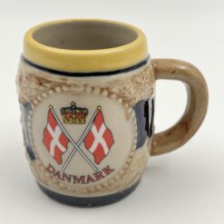 Keramikinis puodelis “Denmark” 8x5x7 cm