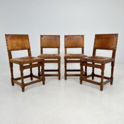 Kėdė su oda 45x45x90 cm (turime 4 vnt.)