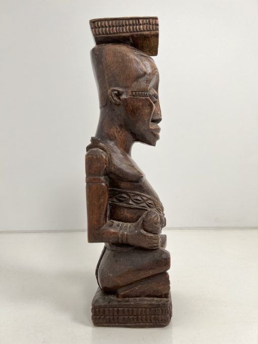Medinė vyriškio skulptūra 15x15x55 cm
