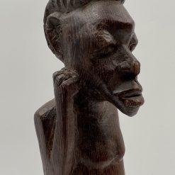 Medinė vyro skulptūra 7x6x31 cm