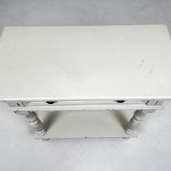 Baltas staliukas – konsolė 44x84x79 cm