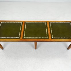 Raudonmedžio staliukas su oda 55x165x46 cm