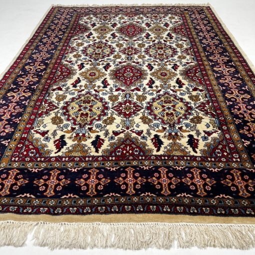 Persiškas rankų darbo kilimas 180×275 cm