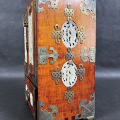 Rytietiška papuošalų dėžutė 15x20x33 cm