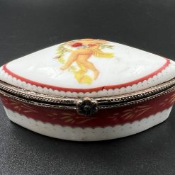 Keramikinė papuošalų dėžutė 4,5×7 cm