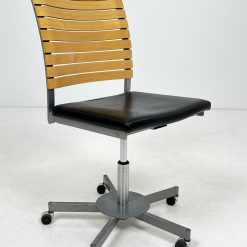 Vintažinė biuro kėdė 68x68x103 cm (turime 2 vnt.)