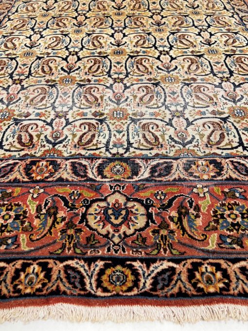Rankų darbo vilnonis kilimas 146×231 cm