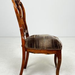Raudonmedžio kėdė 48x56x98 cm (turime 2 vnt.)