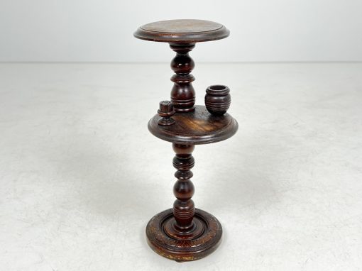 Ąžuolinė kolona – staliukas 30x24x65 cm