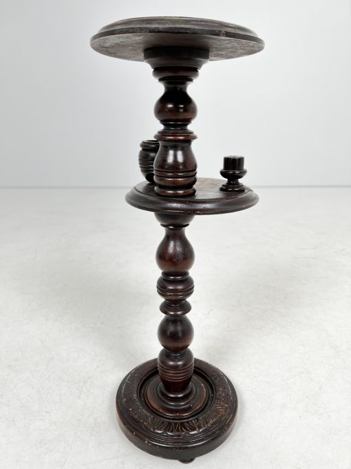 Ąžuolinė kolona – staliukas 30x24x65 cm