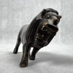 Medinė liūto skulptūra 23x6x11 cm