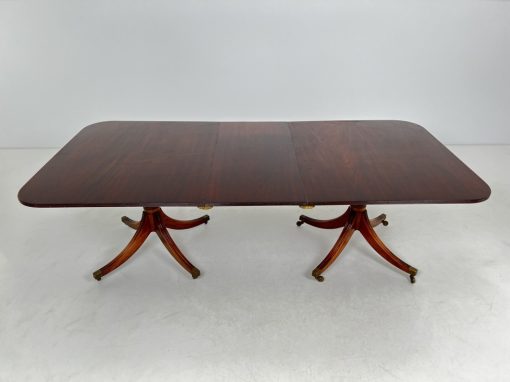 Išskleidžiamas stalas 111×172(+2×48)x74 cm