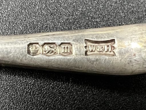 Krištolinis indelis su sidabru “Gulbė” 7x4x8 cm