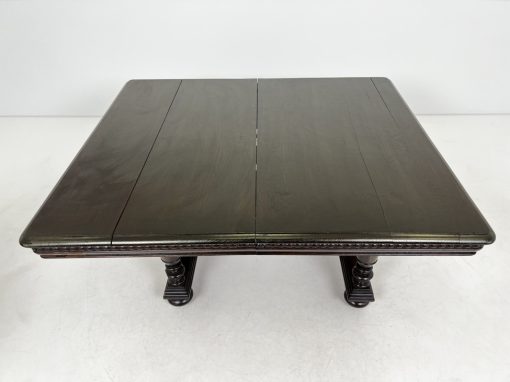 Ąžuolinis valgomasis stalas 126x144x72 cm