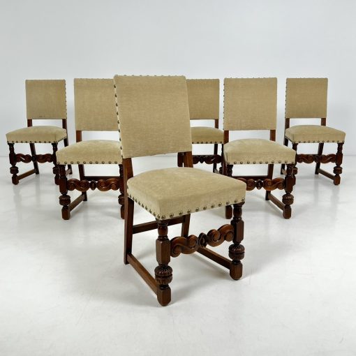 Ąžuolinės kėdės