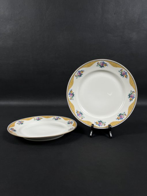Porcelianinė “Raynaud Limoges” lėkštė (Prancūzija) (turime 2 vnt.)