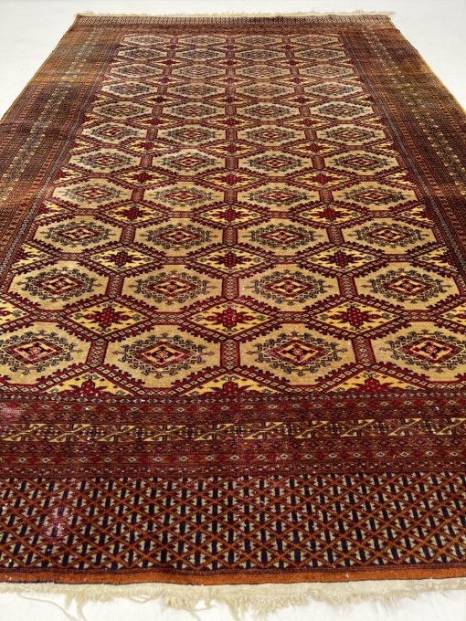 Rankų darbo vilnonis kilimas 189×303 cm