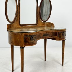 Kosmetinis staliukas su veidrodžiu 55x119x148 cm