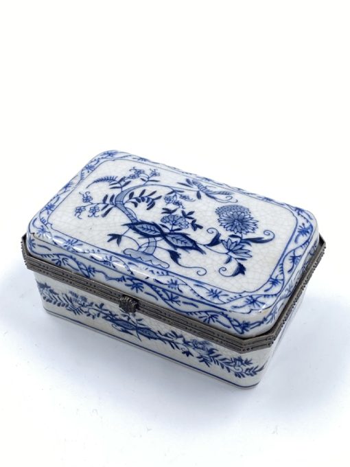 Keramikinė mėlyna papuošalų dėžutė 7x12x6 cm
