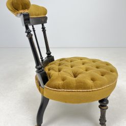 Medinė kėdė su gobelenu 63x53x71 cm